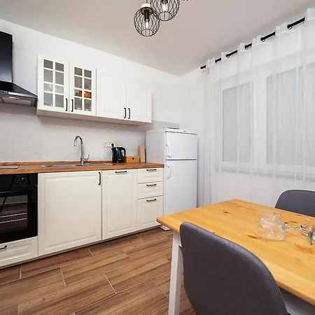 Apartman Luna *